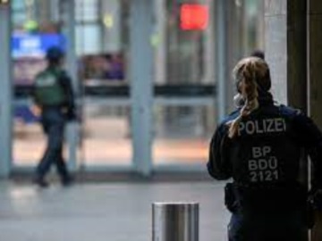 Γερμανία: Επίθεση με μαχαίρι σε τρένο με κατεύθυνση το Αμβούργο