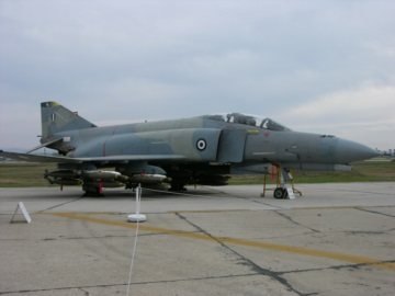 Αγωνία για την τύχη των πιλότων του Phantom F-4 στην Ανδραβίδα – Μεγάλη επιχείρηση εντοπισμού