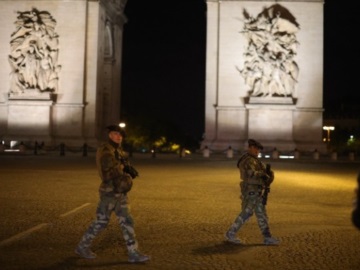 H Γαλλία κινητοποιεί 7.000 στρατιώτες για επιπλέον περιπολίες ασφαλείας