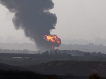 Γάζα: Συνεχίζονται οι βομβαρδισμοί και η &quot;έξοδος&quot; των Παλαιστίνιων αμάχων προς τον νότο
