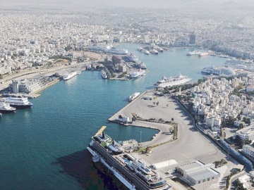 «Πράσινο» το λιμάνι του Πειραιά!