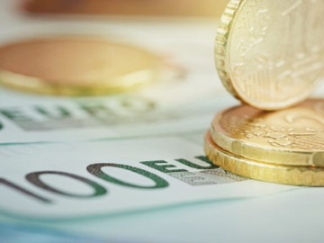 Οι πέντε φορολογικές και λογιστικές παρεμβάσεις που θα ενισχύσουν τα δημόσια έσοδα κατά 3 δισ. ευρώ – Τι αλλάζει η 1η Ιανουαρίου