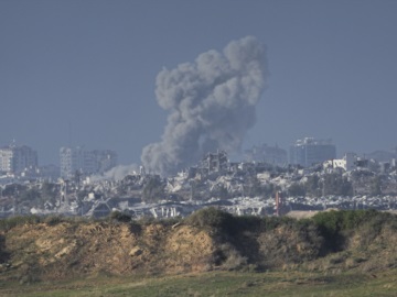 Εντείνονται τα πλήγματα στη Γάζα – Επεκτείνονται στο κέντρο οι επιχειρήσεις του Ισραήλ