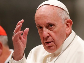 Πάπας Φραγκίσκος: &quot;Αμαρτία και αδικία&quot; οι νόμοι που ποινικοποιούν την ομοφυλοφιλία
