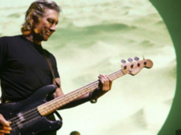 Ο Roger Waters ηχογράφησε ξανά μόνος του το Dark Side of the Moon