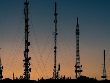 ΕΕ: Δρομολογεί ανατροπές στα telecoms – Πώς επηρεάζονται ΟΤΕ, Nova