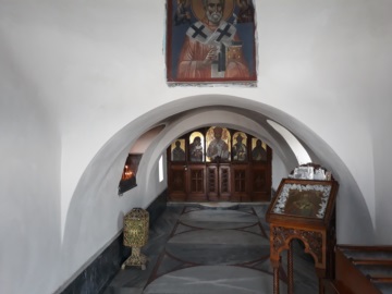 Αίγινα:Αισθητική αποκατάσταση  του εσωτερικού του Ι.Ναού Αγίου Νικολάου του Θαλασσινού.