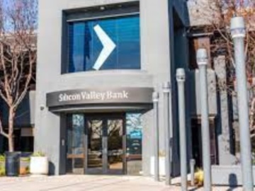 Πτώχευσαν Silicon Valley και Signature Bank: Δεν χάνουν τις αποταμιεύσεις τους οι καταθέτες