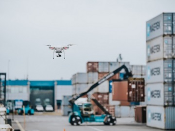 Συνεργασία Golden Cargo – Dronamics: Μικρά φορτία στα νησιά με drones