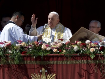 Πάσχα στο Βατικανό: Μήνυμα ειρήνης από τον Πάπα Φραγκίσκο