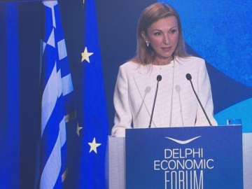 Μελίνα Τραυλού: &quot;Η ελληνική ναυτιλία είναι η υπεροπλία της Ευρώπης&quot;