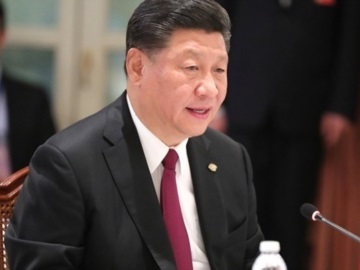 Ο Κινέζος πρόεδρος Σι είχε την πρώτη τηλεφωνική συνδιάλεξη του με τον Ζελένσκι