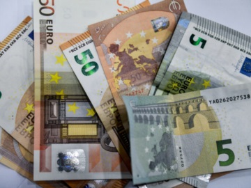 Επιτόκια: Τα στοιχεία για τον πληθωρισμό τον Απρίλιο θα καθορίσουν την απόφαση της ΕΚΤ την Πέμπτη