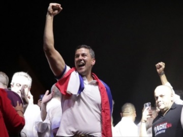 Προεδρικές εκλογές στην Παραγουάη: Ο δεξιός Σαντιάγο Πένια εκλέγεται νέος πρόεδρος, η ηγεμονία του Colorado μένει αλώβητη	