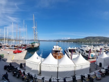 Πόρος: Ανοίγει σήμερα τις πύλες του το 19ο East Med Yacht Show - Στις 8.μ.μ η τελετή έναρξης του λαμπερού Ναυτικού Σαλονιού 