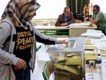Εκλογές στην Τουρκία: «Πόλεμο νεύρων» βλέπουν τα ΜΜΕ της Γερμανίας στα ως τώρα αποτελέσματα