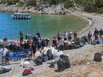 Πόρος: Εθελοντικοί καθαρισμοί των ακτών Τσούτσουρα και Βαγιώνια 