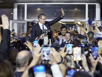 Εκλογές 2023: Ο διεθνής Τύπος για τη νίκη της ΝΔ - &quot;Οι Έλληνες ψήφισαν υπέρ της σταθερότητας&quot;