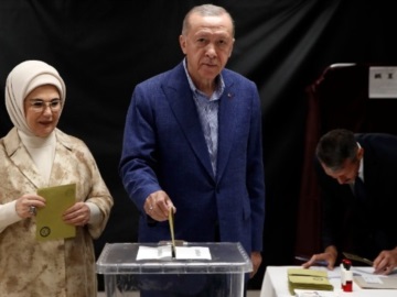 Τουρκία-προεδρικές εκλογές: Ερντογάν 55%, Κιλιτσντάρογλου 45%, στο 66% των ψηφοδελτίων