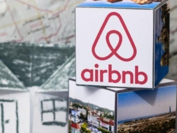 Airbnb: Μήνυση κατά της Νέας Υόρκης για τους περιορισμούς στη βραχυχρόνια μίσθωση