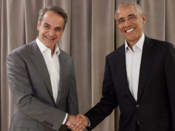 Συναντήθηκε με τον Μπ. Ομπάμα ο Κυρ. Μητσοτάκης: «Οι αξίες που και οι δυο μοιραζόμαστε αντηχούν πιο δυνατά στην Ελλάδα»