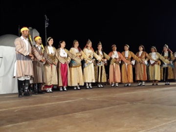 Αίγινα: Με μεγάλη επιτυχία και συμμετοχή κόσμου το Φεστιβάλ Παραδοσιακών Χορών.
