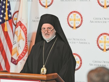 Πόρος: Ο Αρχιεπίσκοπος Αμερικής Ελπιδοφόρος θα χοροστατήσει στη Θεία Λειτουργία του Ι.Ν. Ευαγγελισμού της Θεοτόκου 