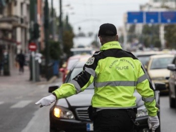 Κυκλοφοριακές ρυθμίσεις στις οδούς Σωκράτους και Αγίου Κωνσταντίνου στο κέντρο της Αθήνας