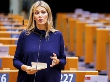 Ευρωκοινοβούλιο: Άρση της βουλευτικής ασυλίας της Εύας Καϊλή