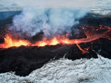 Εξερράγη ξανά ηφαίστειο στη χερσόνησο Ρεϊκιάνες στην Ισλανδία