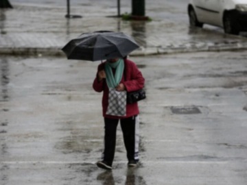 Καιρός: Βροχές το βράδυ στα βορειοδυτικά - Έρχεται 48ωρη κακοκαιρία με καταιγίδες και ισχυρούς νοτιάδες
