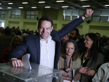 Θυελλώδες συνέδριο στον ΣΥΡΙΖΑ – Δεν θα στηθούν κάλπες για νέο πρόεδρο 