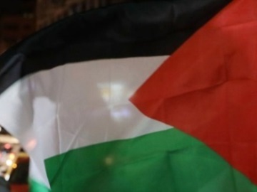 Η κυβέρνηση της Παλαιστινιακής Αρχής υπέβαλε την παραίτησή της στον Αμπάς