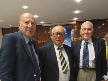 Τρεις πρώην Διοικητές της Σ.Μ.Υ.Ν. συναντήθηκαν στο Πολεμικό Μουσείο 