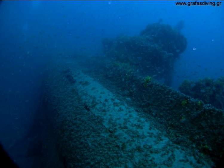 Συγκλονιστικό βίντεο από το βυθισμένο Γερμανικό υποβρύχιο U-133 στην Αίγινα